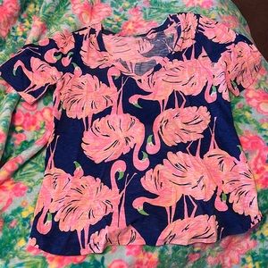 Lilly pulitzer tshirt beautiful euc